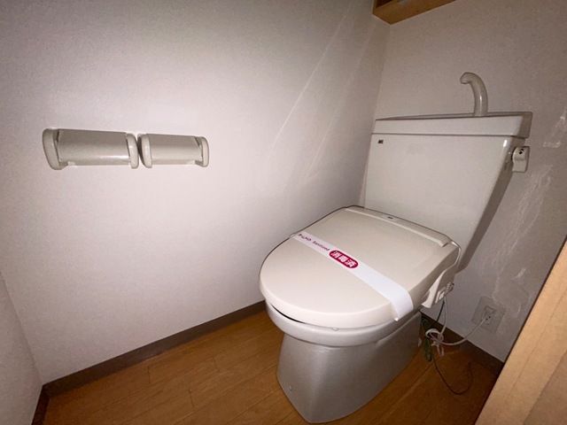 メゾン・ティアラ トイレ
