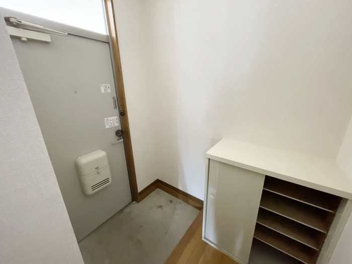 タンジコーポラス 8号 玄関