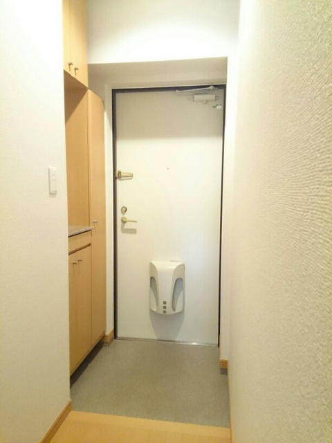 福島県福島市南矢野目荒屋敷 玄関