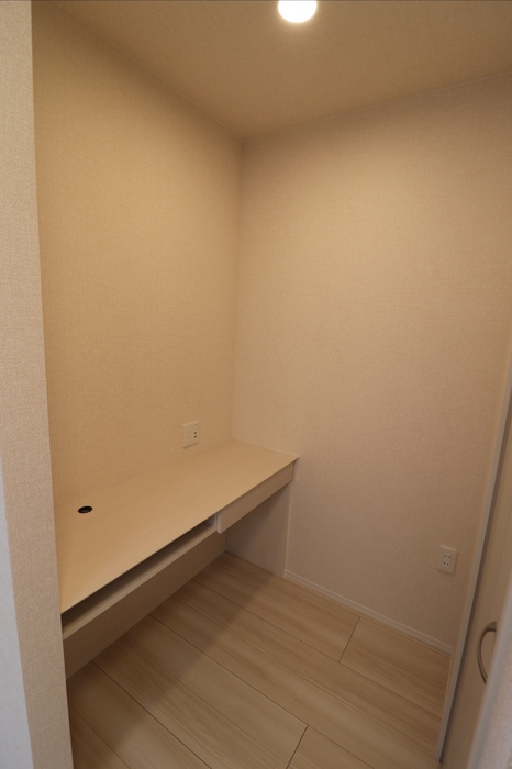 D-room天神町 玄関