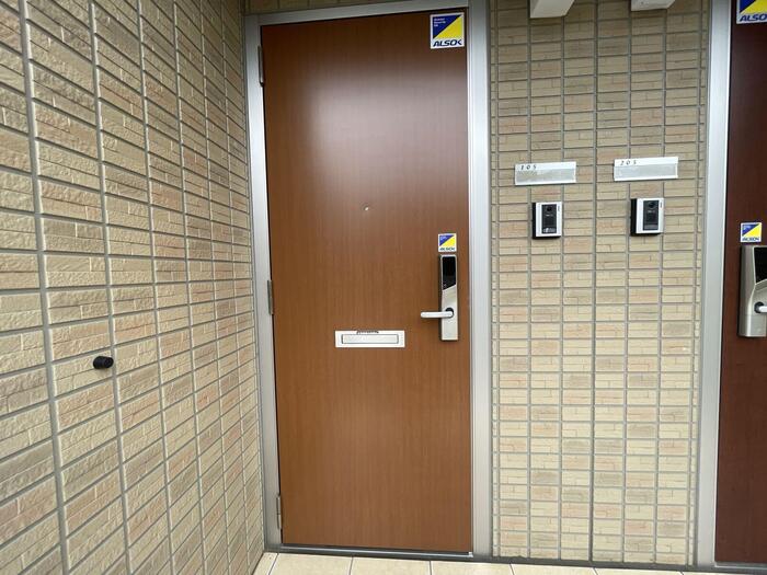 アムール エントランス