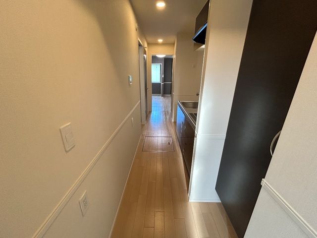 ヴァンベール六番館 玄関