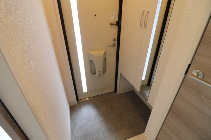 ホープフル 玄関