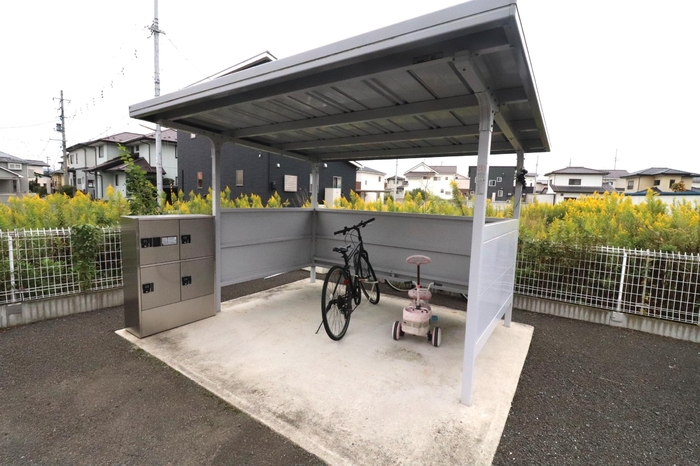 メゾンド・ノワールⅡ 駐車場