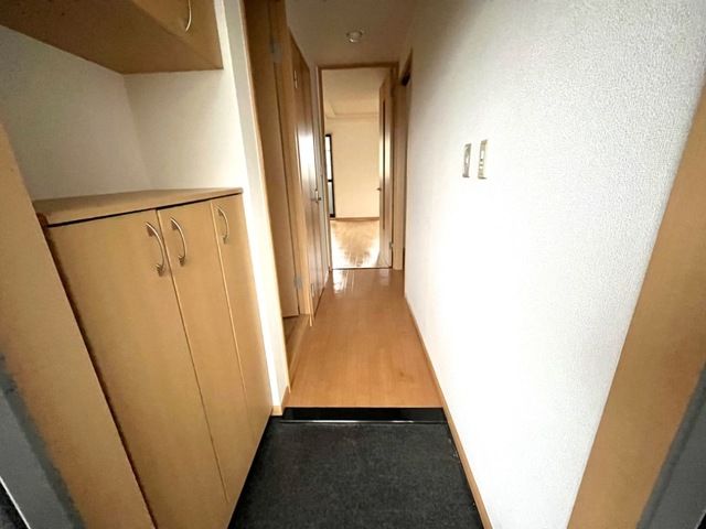 フロイデＡ 玄関