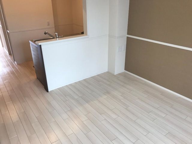 アクエリアス リビング