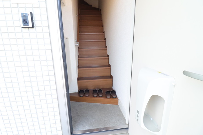 ボヌール　Ｂ 玄関