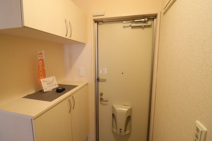 Ｄ－ｒｏｏｍ小倉寺　Ａ 玄関