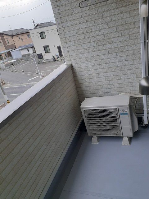 ウィステリア ベランダ