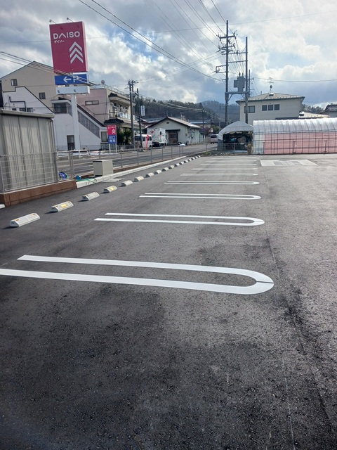 ブラン 駐車場