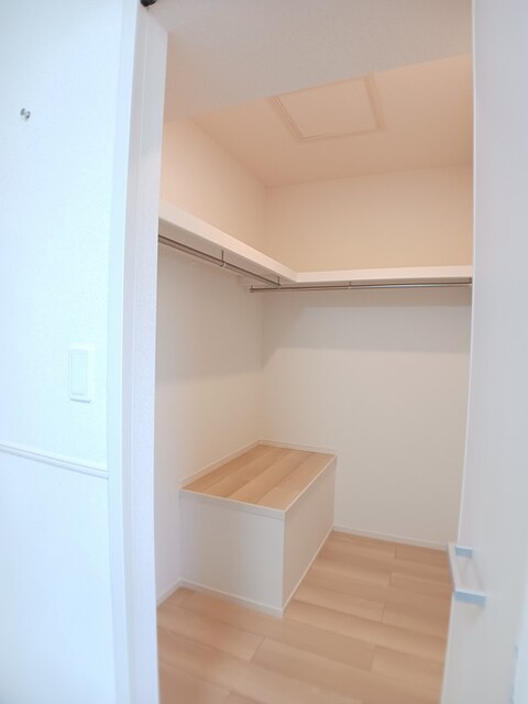 ブラン 収納