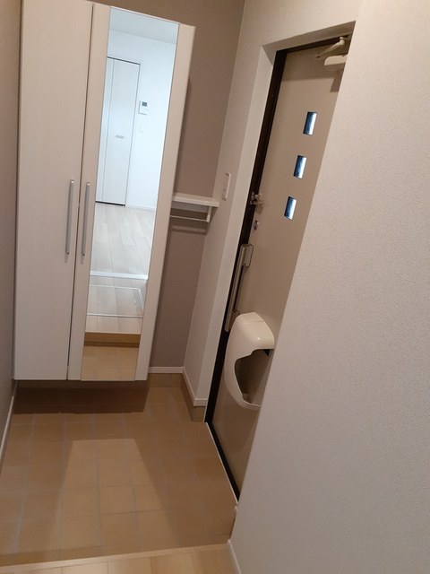 クレストⅢ 玄関
