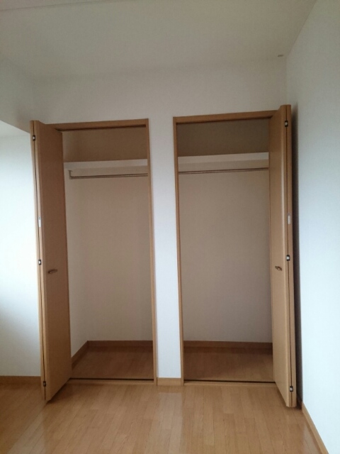 パールヒルズ入江町 収納