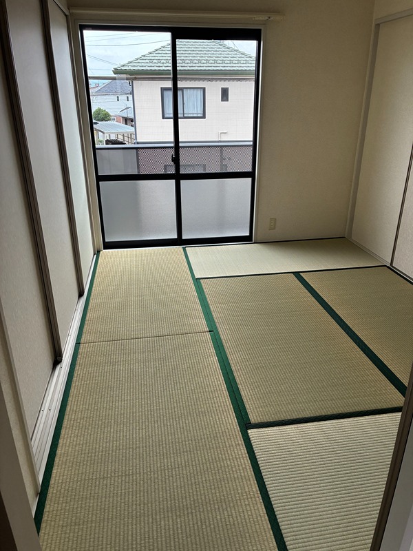 サンバリューA ベッドルーム
