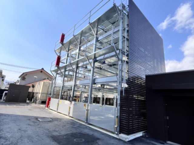レーベン福島ONE TOWER 駐車場