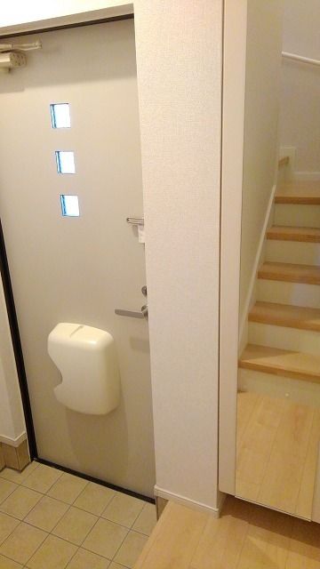 エスペランサ 玄関