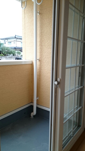 福島県福島市本内西下釜 ベランダ
