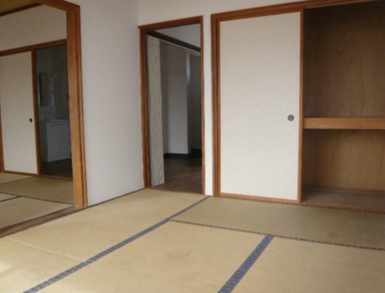 弥生ハイツ ベッドルーム