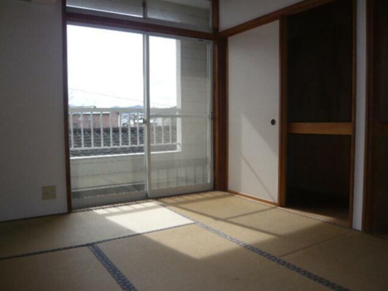 弥生ハイツ ベランダ