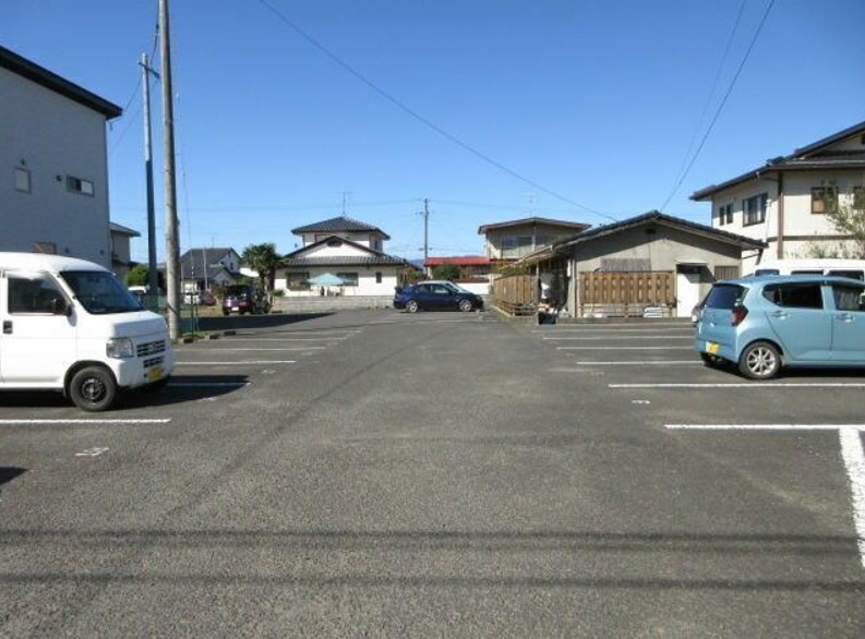 本内駐車場 駐車場