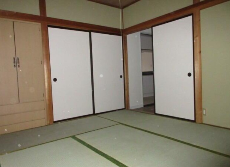 駅前ハイツ ベッドルーム