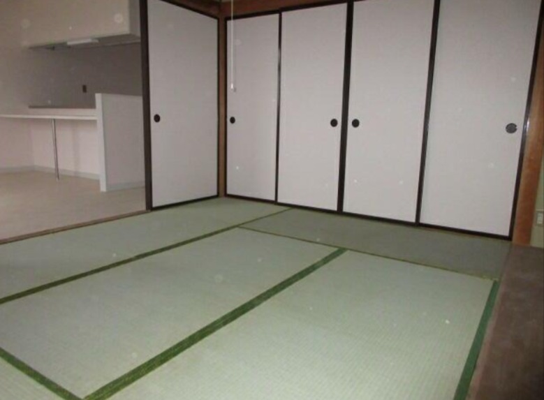 駅前ハイツ ベッドルーム