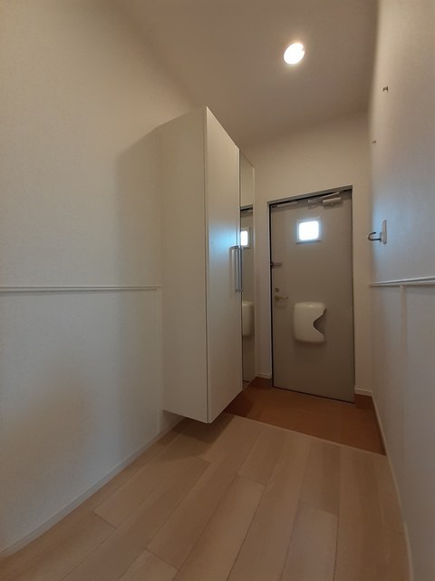 エーデルガーデンⅢ 玄関