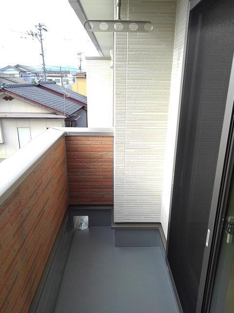 ブライトヒルズ ベランダ