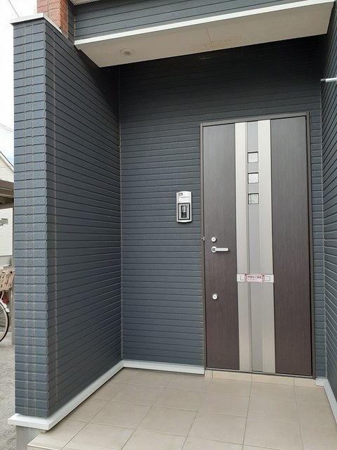 ベラカーサボーノ 玄関