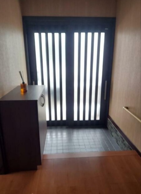 畠貸家（御山） 玄関