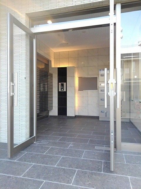 パールヒルズ五月町 エントランス