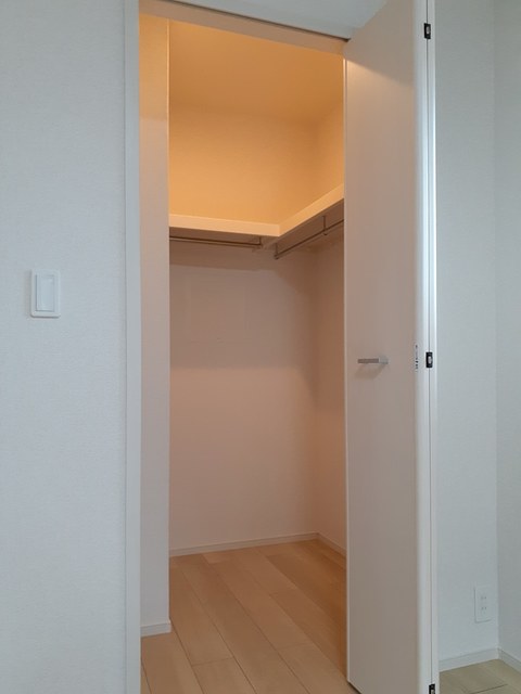ユイナス 収納