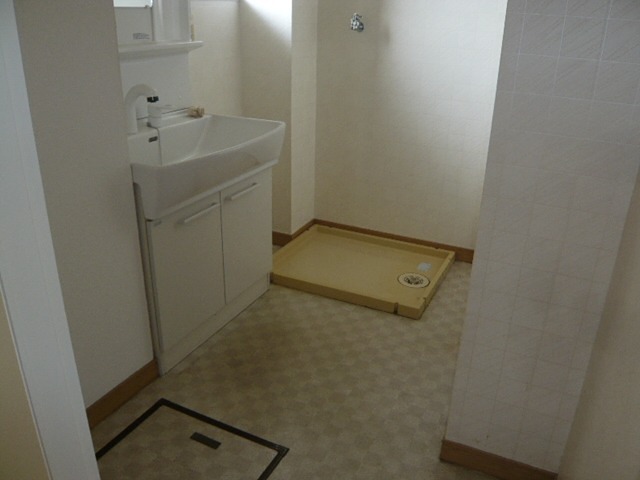 前田ハイツA棟 洗面所
