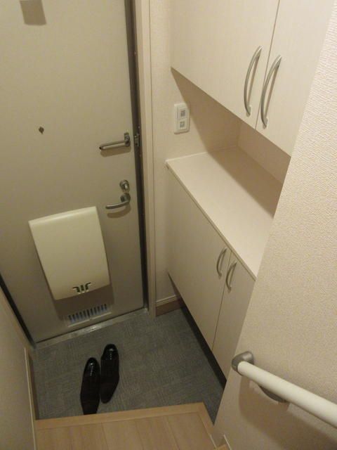 アクシィブⅡ 玄関