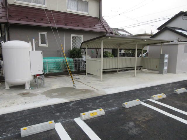 アクシィブⅡ 駐車場