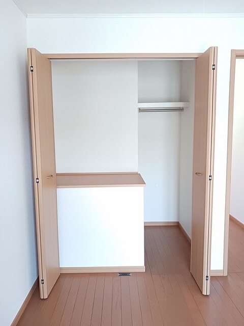グレイスガーデンＡ 収納