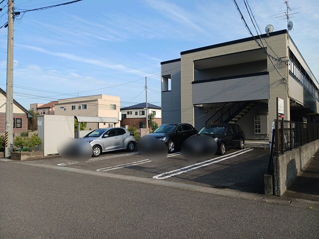 プロムナード 駐車場