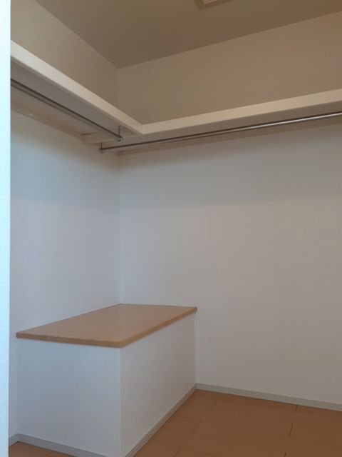 パレ　シャルマンⅢ 収納