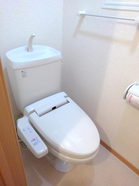コニファーヒルⅠ トイレ