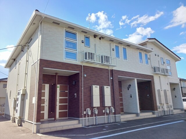 エムズ プラシード 外観