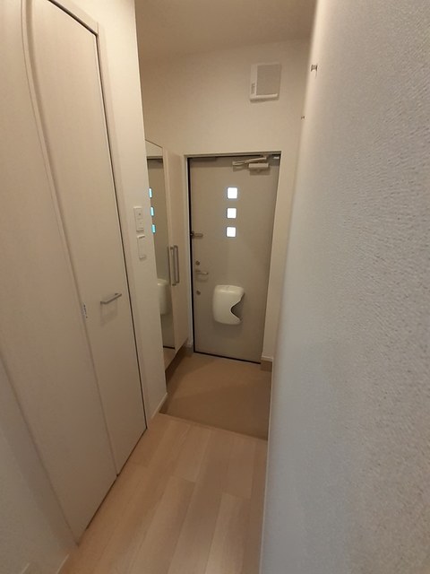ルミエール　ドゥ　ソレイユ 玄関