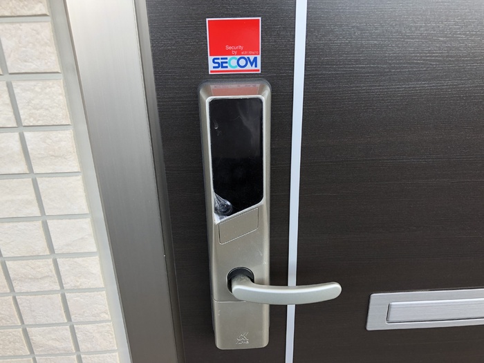 コンフォーティア 玄関