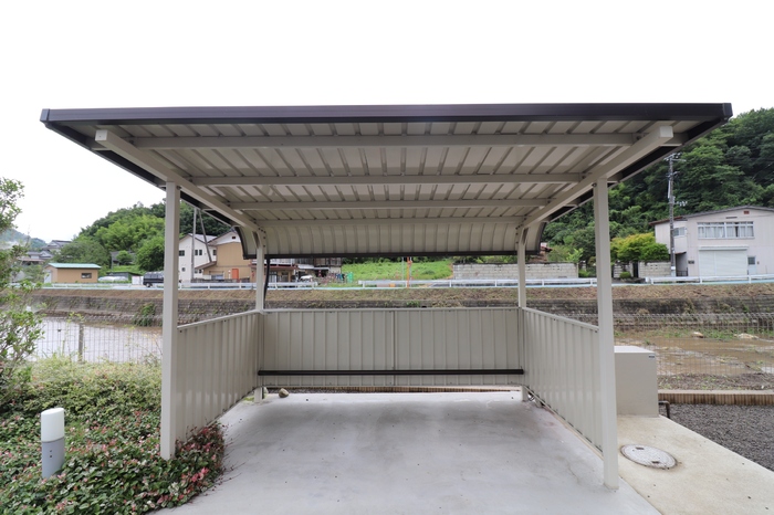 ボヌール　Ｂ 駐車場