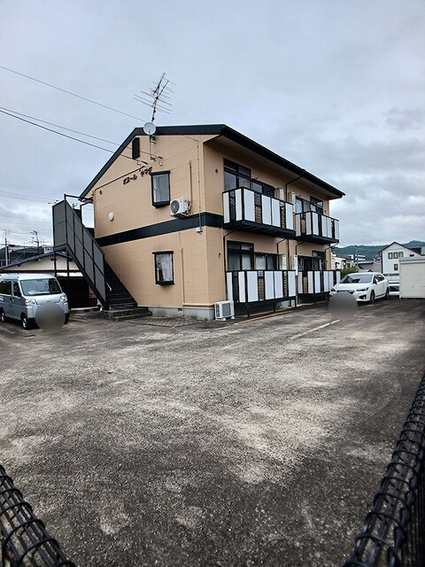 ボヌール山田 駐車場