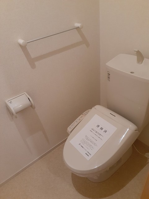 グラン・ソレイユＢ トイレ