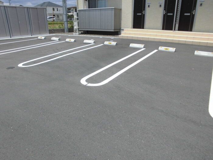 シャンピア　Ｂ 駐車場