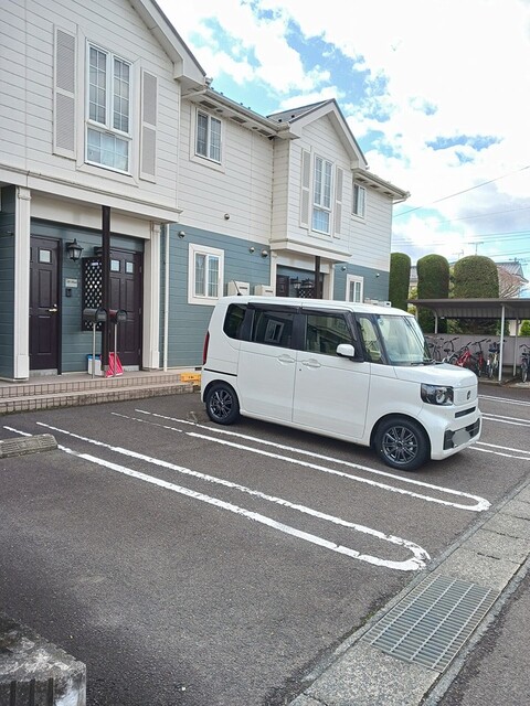 サニーハートⅠ 駐車場