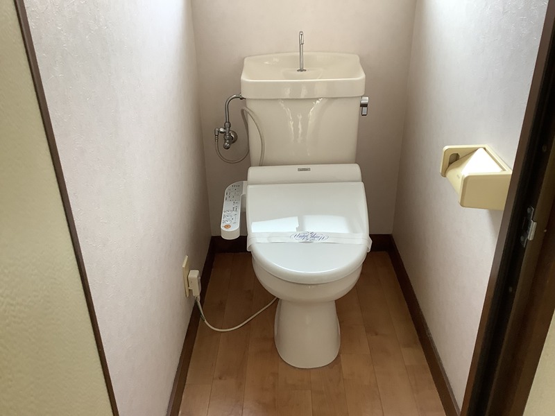石田貸家 トイレ