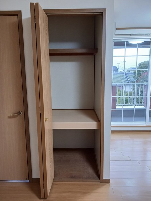 アトリオハウス 収納