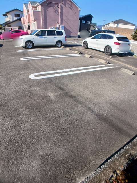 さくらガーデンＢ 駐車場
